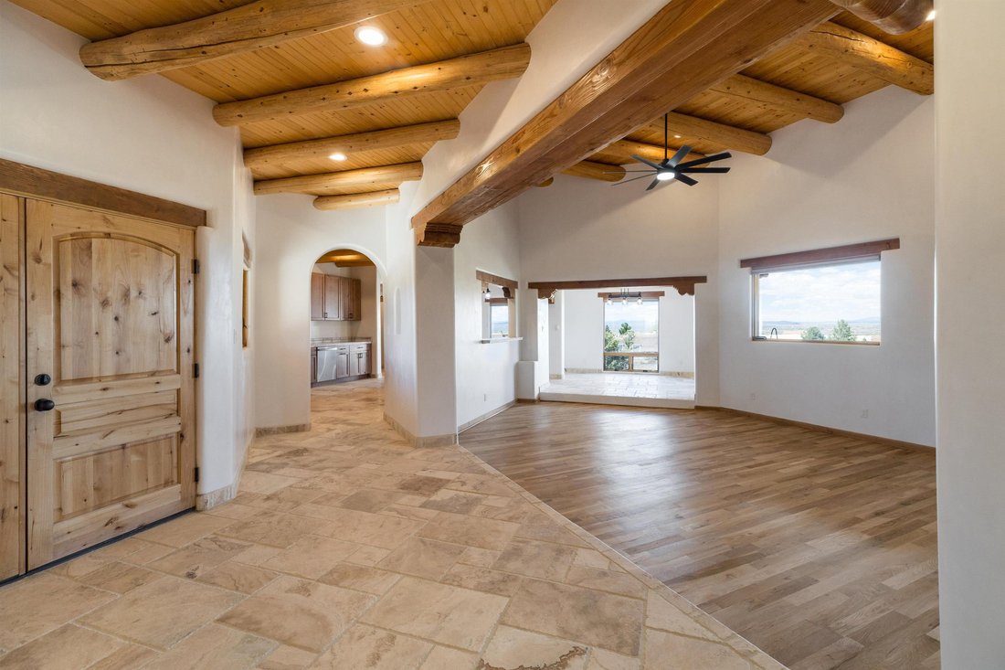 House in Taos, New Mexico, United States 3 - 18888426