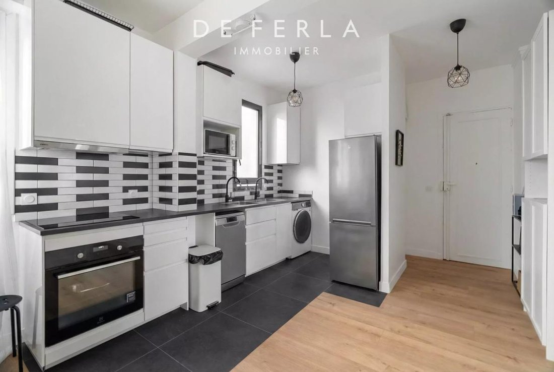 Appartamento a Dupleix-Motte Picquet, Paris 15e Arrondissement, Parigi 2 - 18883595