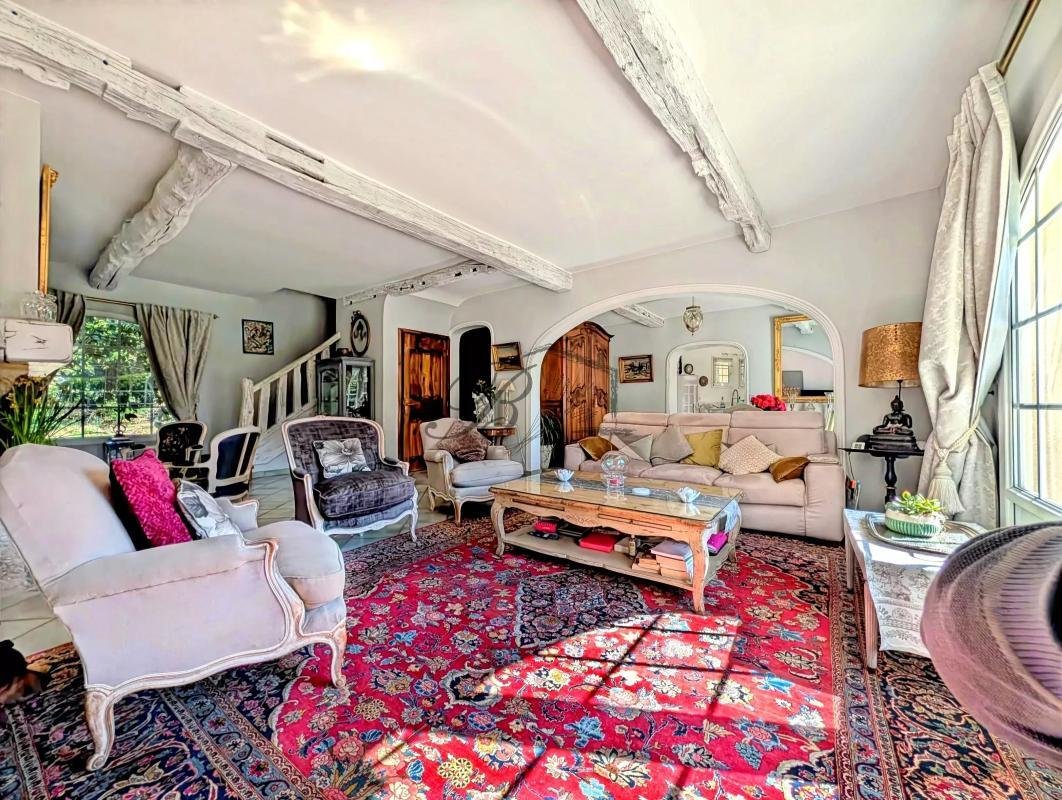 Villa en Meyrargues, Provenza-Alpes-Costa Azul, Francia 2 - 18882726