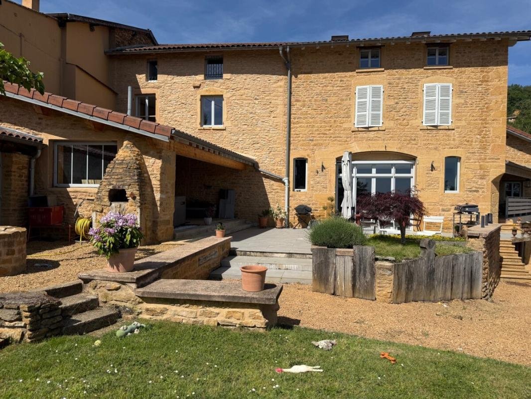 Haus in Ville-sur-Jarnioux, Auvergne-Rhone-Alpen, Frankreich 1 - 18886155
