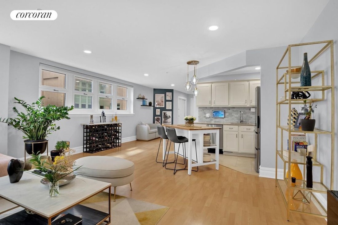 Co Op in New York, New York, United States 5 - 18886704