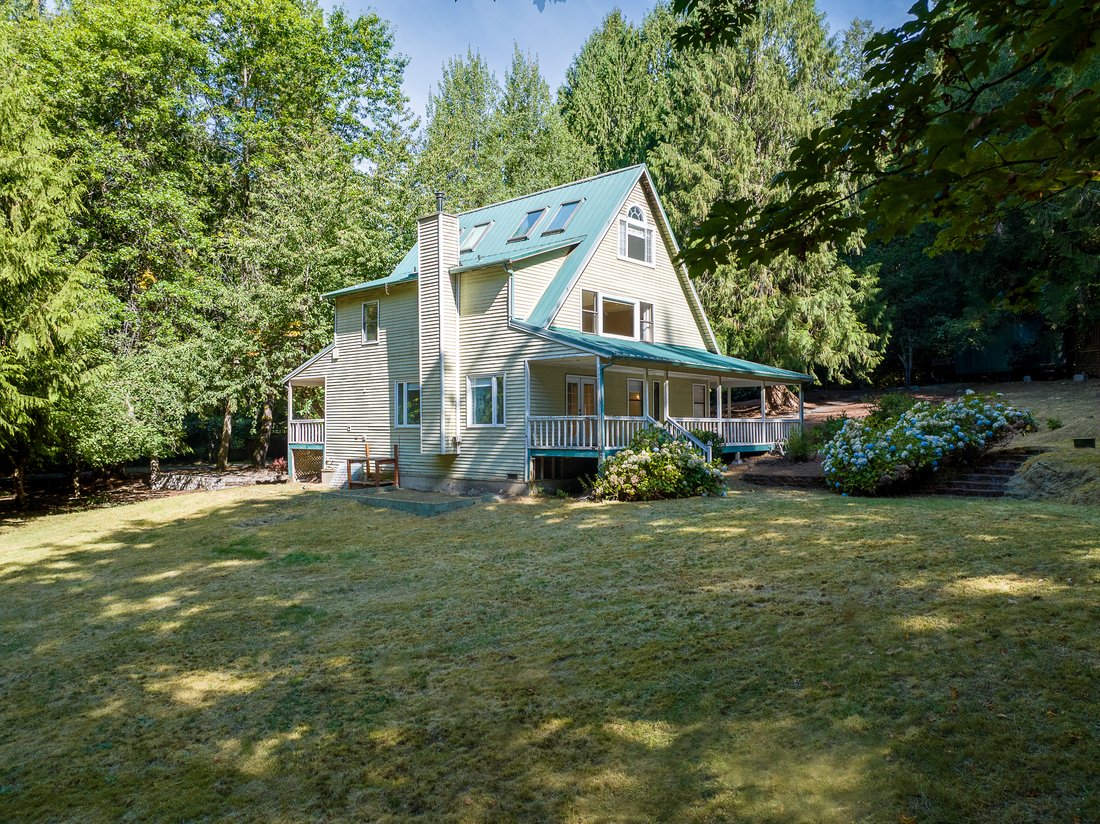 House in Bainbridge Island, Washington, United States 2 - 18888684