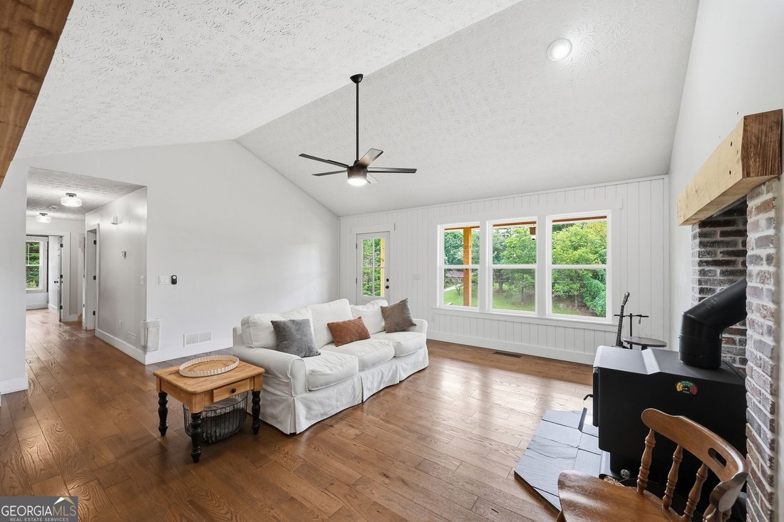 House in Gainesville, Georgia, United States 5 - 18879557