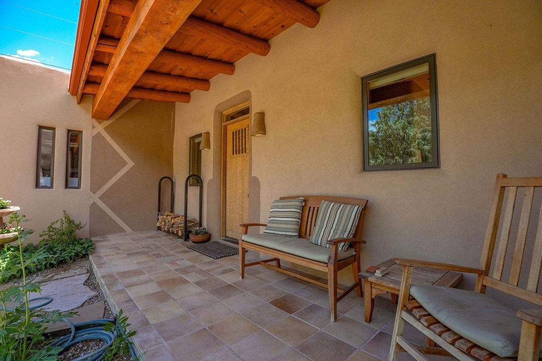 House in Taos, New Mexico, United States 4 - 18888598