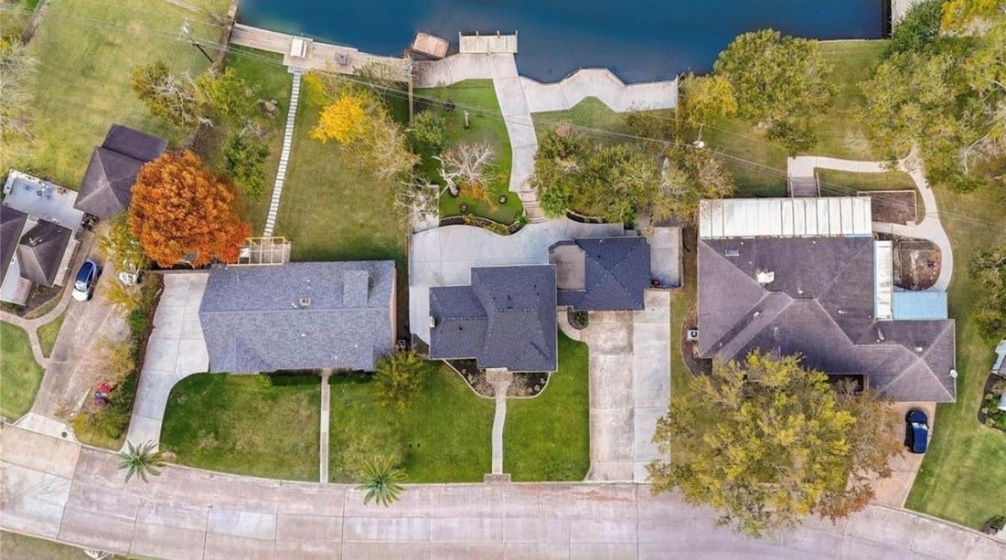 House in Dickinson, Texas, United States 4 - 18890490