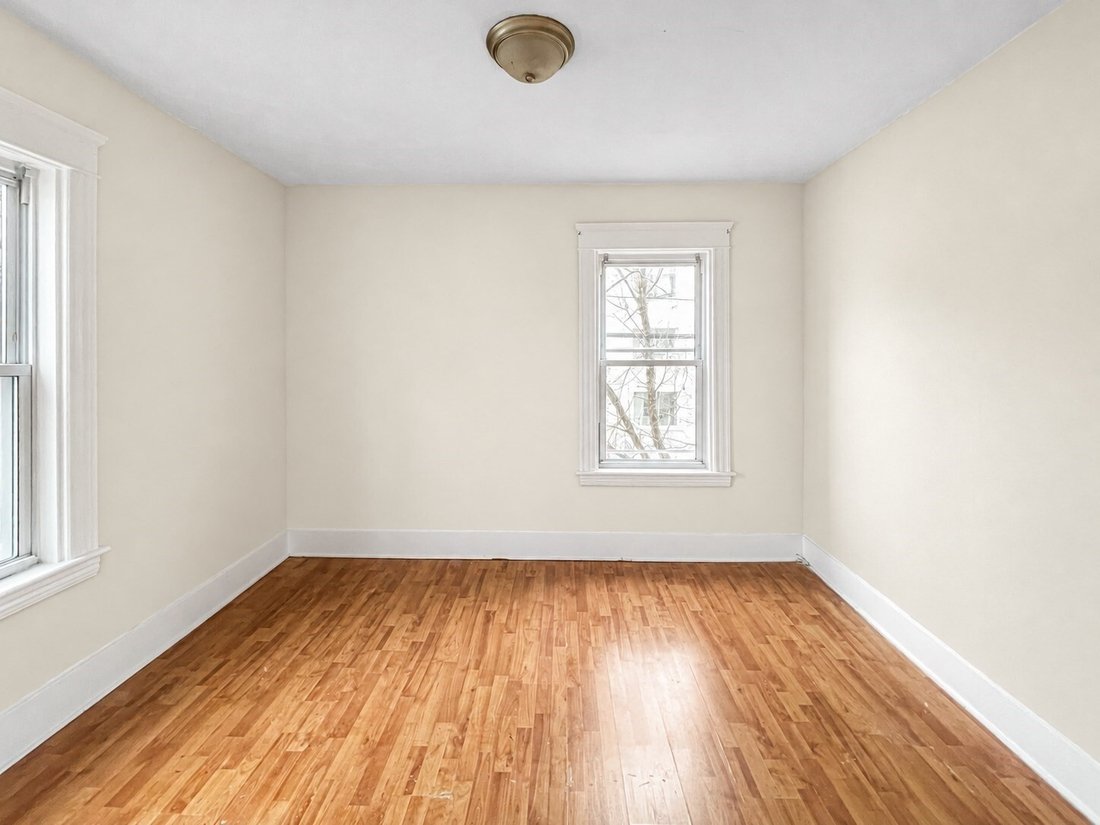 House in Worcester, Massachusetts, United States 3 - 18886274
