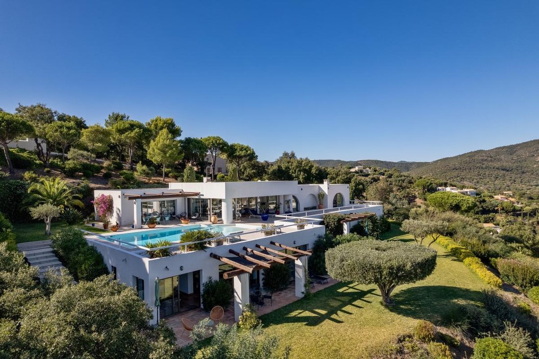 House in Nartelle-Noyer-Bellevue-bd des Sardinaux, Sainte-Maxime, France 2 - 18882754