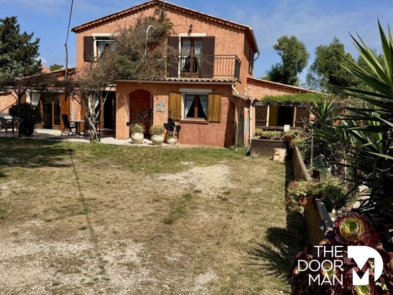 Casa a Hyères, Provenza-Alpi-Costa Azzurra, Francia 2 - 18883110