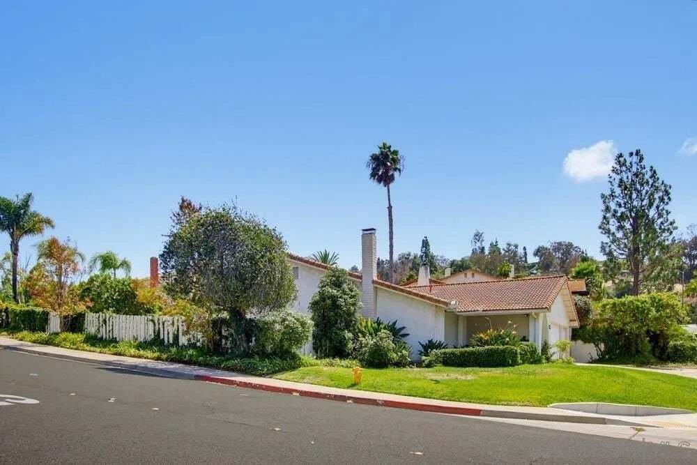 House in El Cajon, California, United States 4 - 18890075