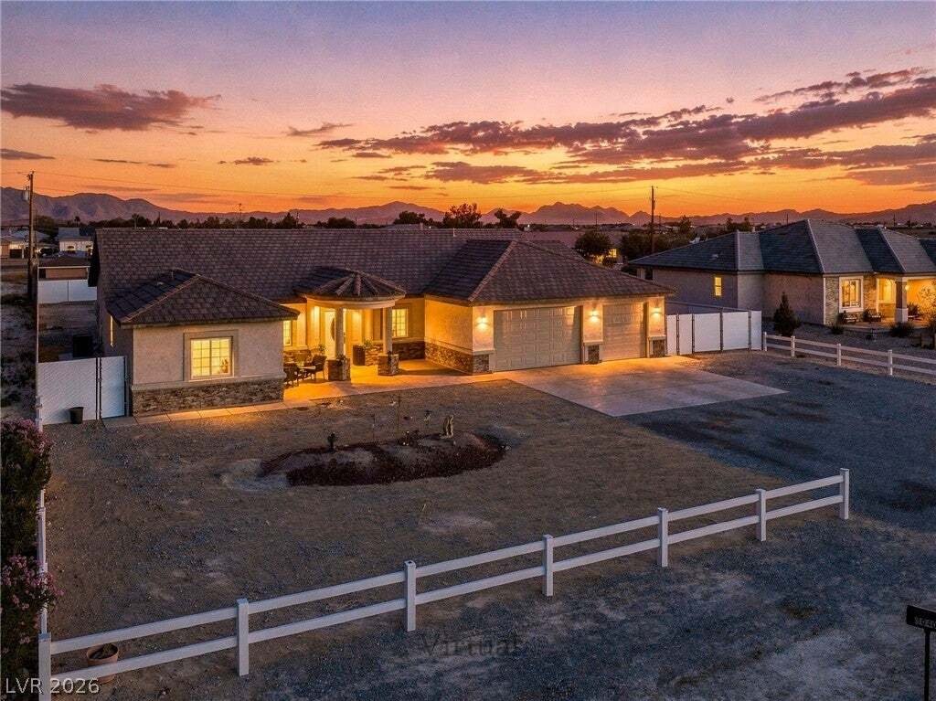 Casa a Pahrump, Nevada, Stati Uniti 1 - 18890636