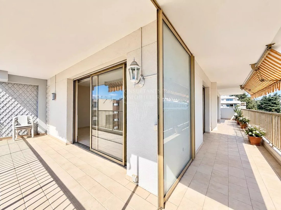 Apartment in Cannes, Provence-Alpes-Côte d'Azur, France 1 - 18879310