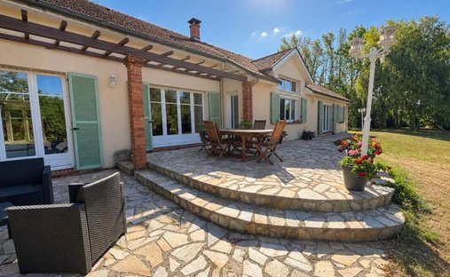 Casa en Belle Croix, Ozoir-la-Ferrière, Francia 1