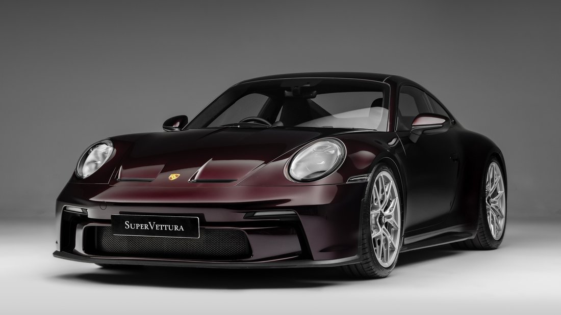 2022 Porsche 911 GT3 Touring in Sunningdale, United Kingdom 2 - 18884731