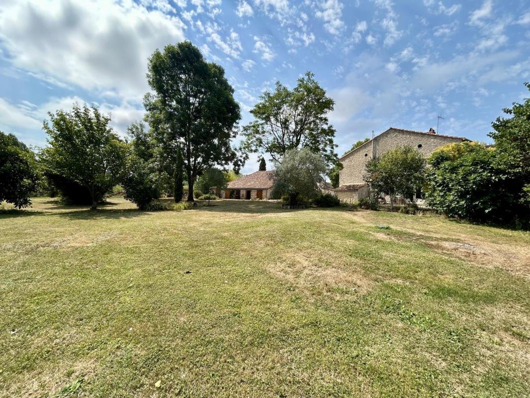 House in Cordes-sur-Ciel, Occitania, France 5 - 18883952