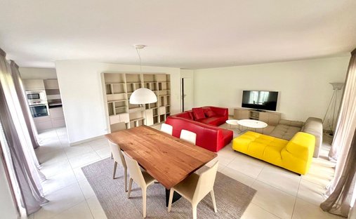 Appartement à Divonne-les-Bains, Auvergne-Rhône-Alpes, France 1