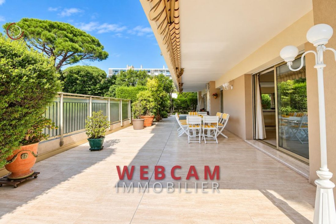 Appartement à Cannes, Provence-Alpes-Côte d'Azur, France 3 - 18884577