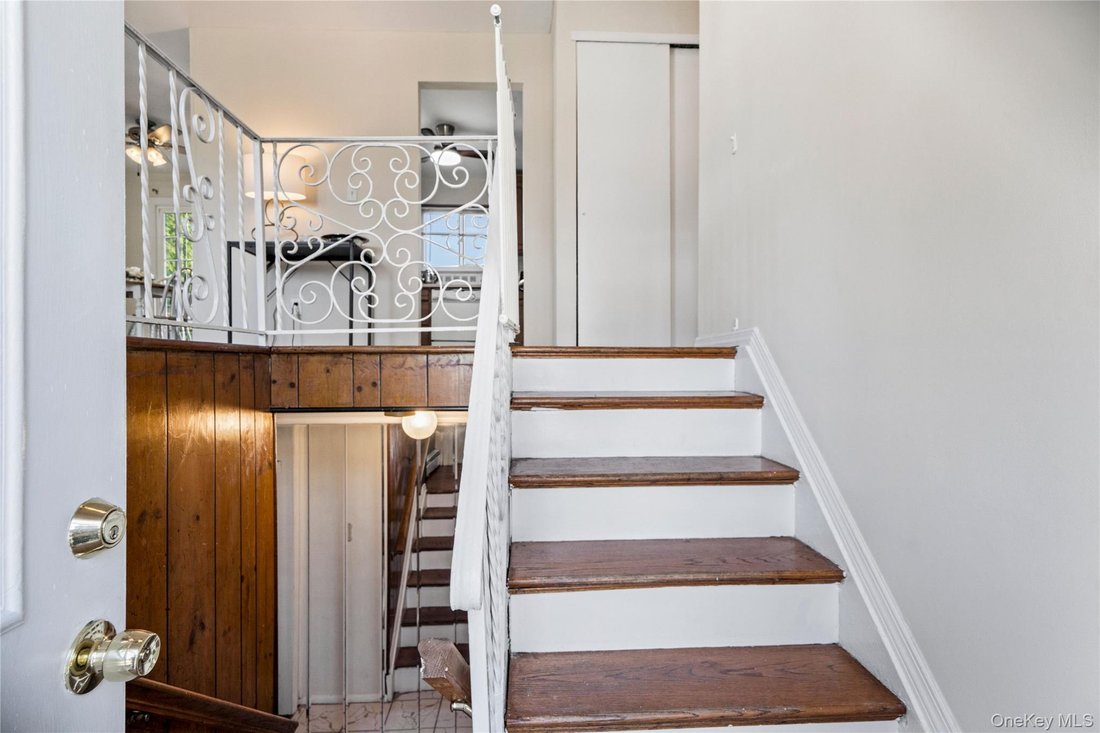 House in Massapequa, New York, United States 5 - 18891211