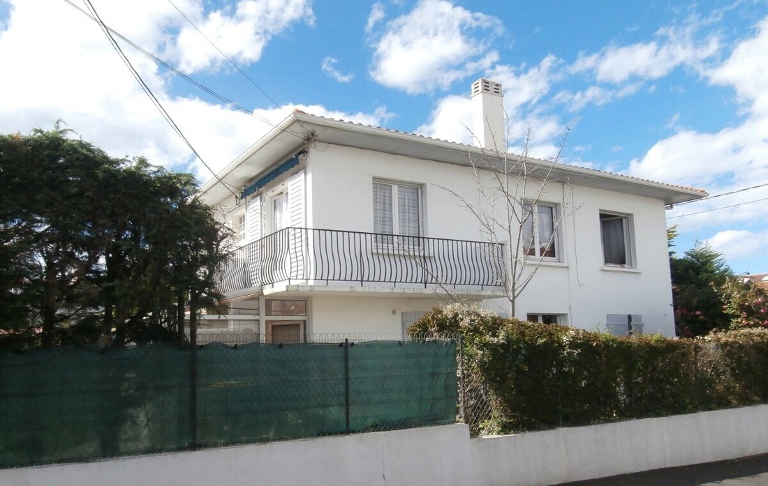 Haus in Anglet, Neu-Aquitanien, Frankreich 1 - 18886176