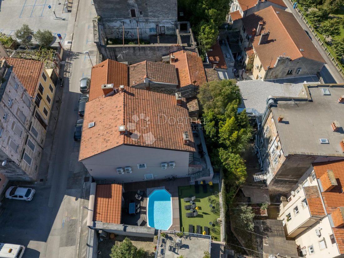 Casa a Grad Pula, Regione istriana, Croazia 1 - 18890755