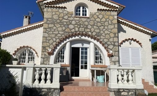 House in Les Cougoulins-Rastines, Antibes, France 1