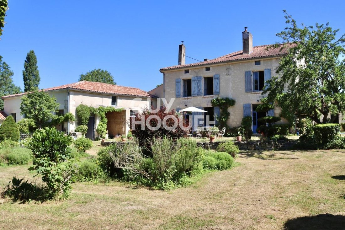 Casa a Auzay, Auchay-sur-Vendée, Francia 1 - 18882778