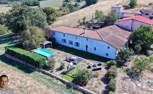 Casa en Larajasse, Auvernia-Ródano-Alpes, Francia 1