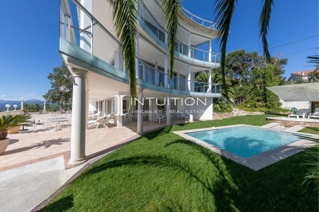Villa en Cannes, Provenza-Alpes-Costa Azul, Francia 4 - 18886619