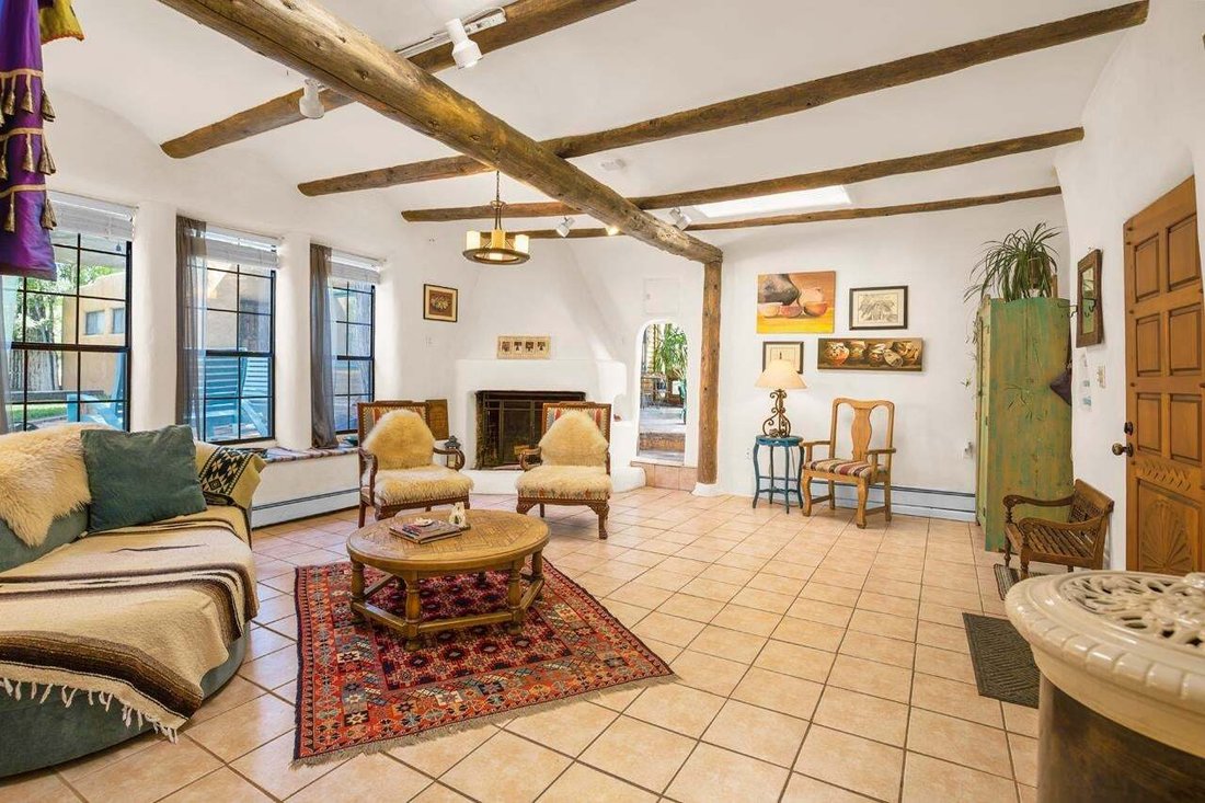 House in Taos, New Mexico, United States 3 - 18888313