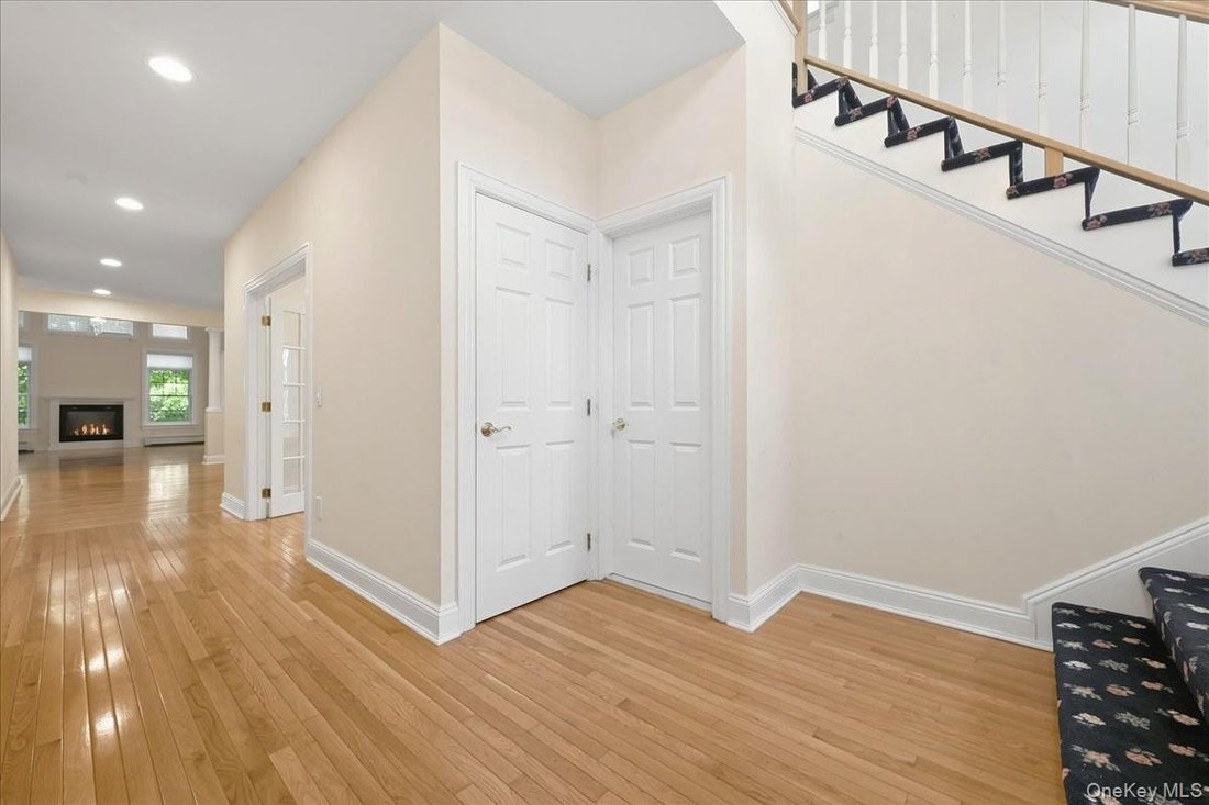 Condo in Port Washington, New York, United States 3 - 18878968