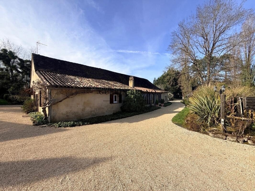 Casa en Saint-Méard-de-Gurçon, Nueva Aquitania, Francia 4 - 18887331