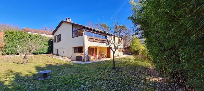 Haus in Reyrieux, Auvergne-Rhone-Alpen, Frankreich 1 - 18880535
