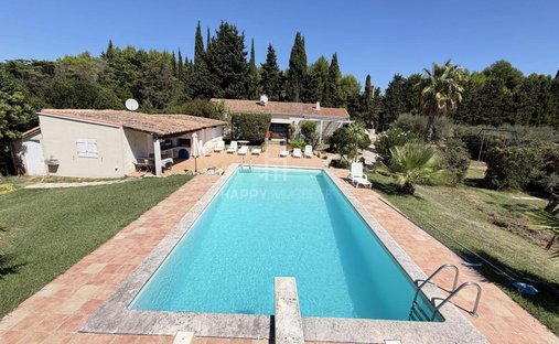 House in Fontvieille, Provence-Alpes-Côte d'Azur, France 1