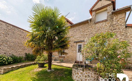 Maison à Centre Ville, Le Perray-en-Yvelines, France 1