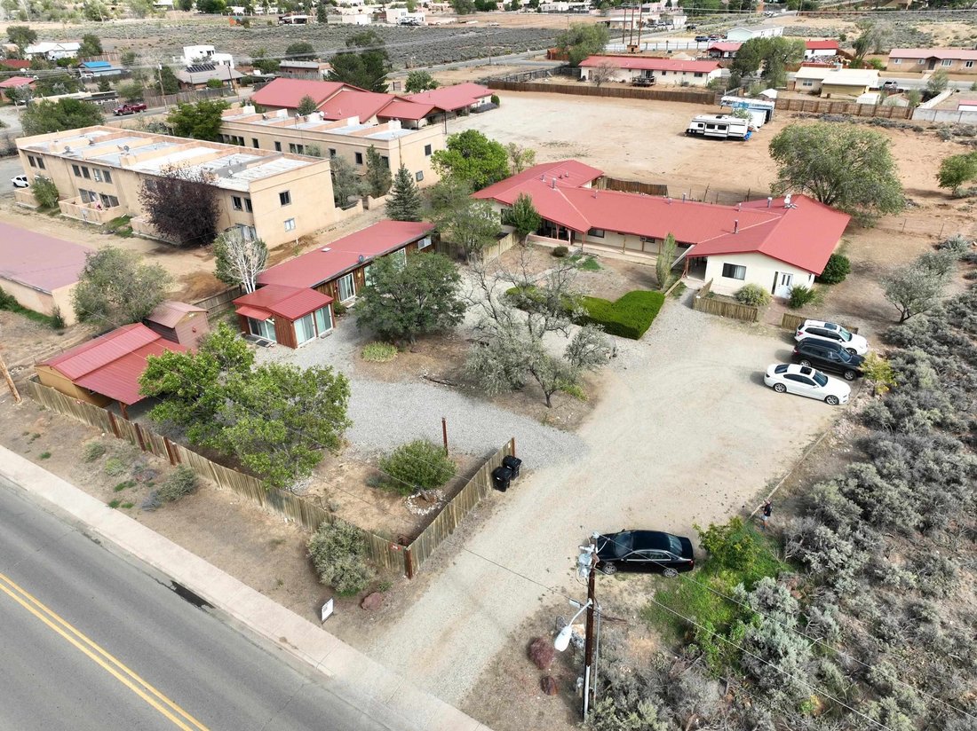 House in Taos, New Mexico, United States 5 - 18888121