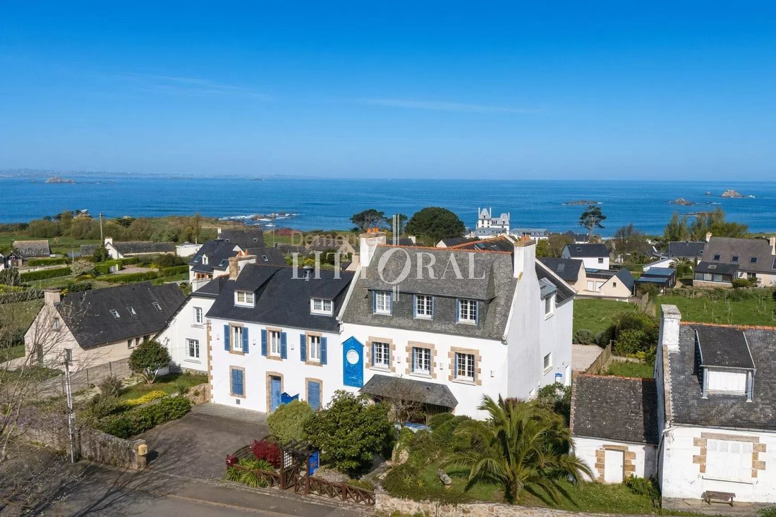 Autres à Plougasnou, Bretagne, France 1 - 17287198