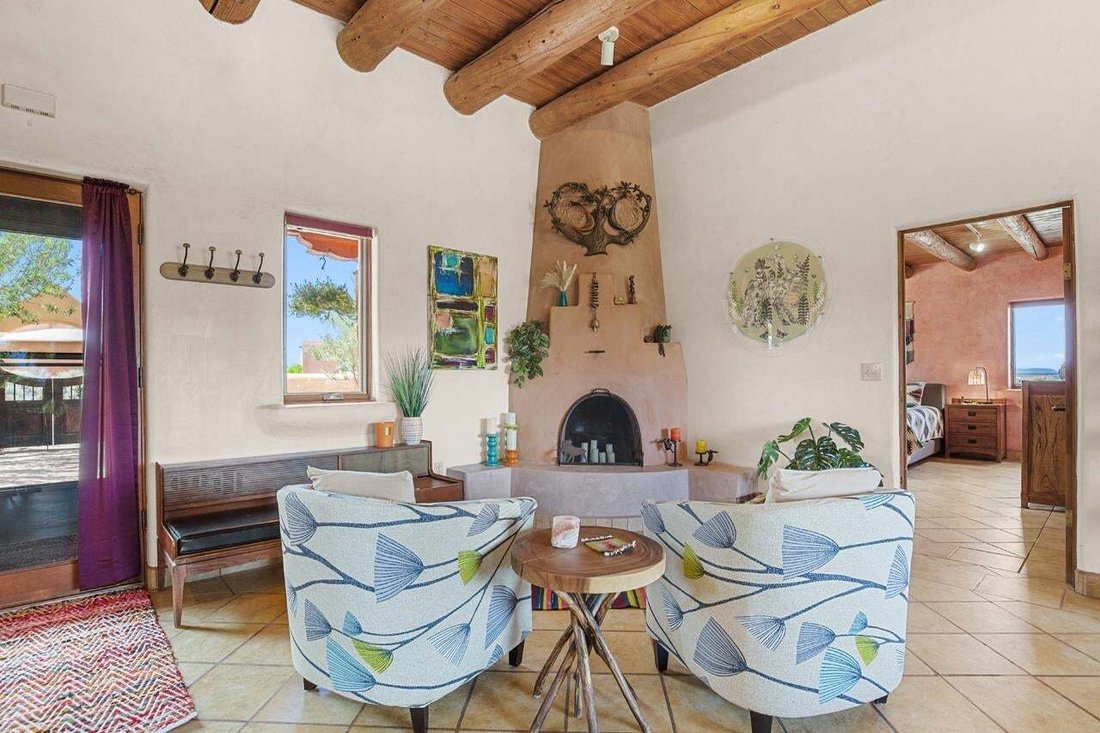 House in Ranchos de Taos, New Mexico, United States 5 - 18888400