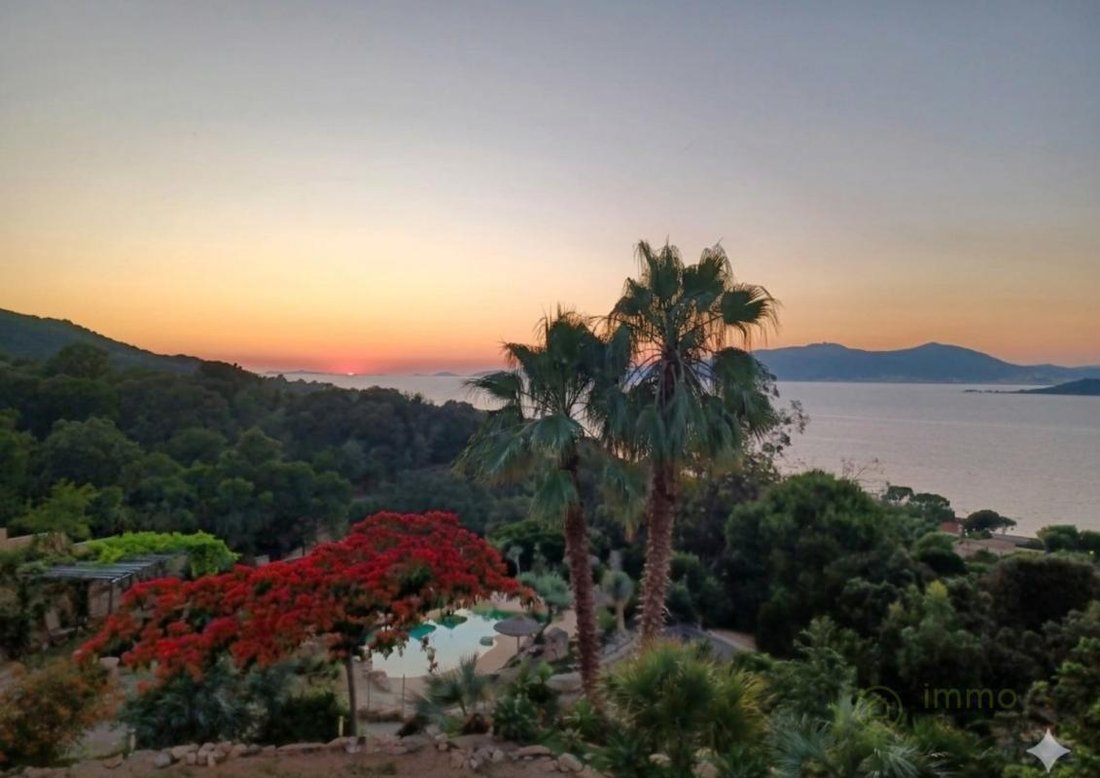 House in Coti-Chiavari, Corsica, France 2 - 18884671
