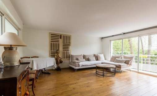 House in La Plaine des Sablons, Neuilly-sur-Seine, France 1