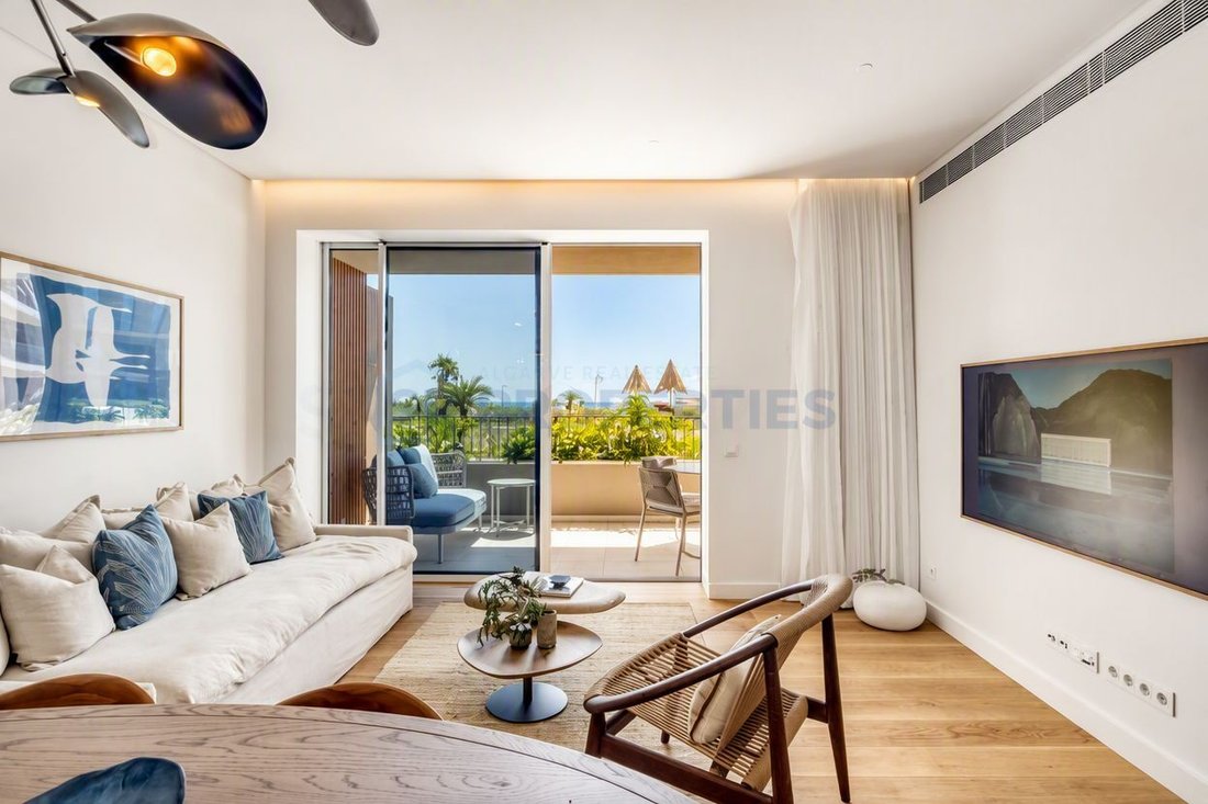 Apartment in Quarteira, Algarve, Portugal 2 - 18438098