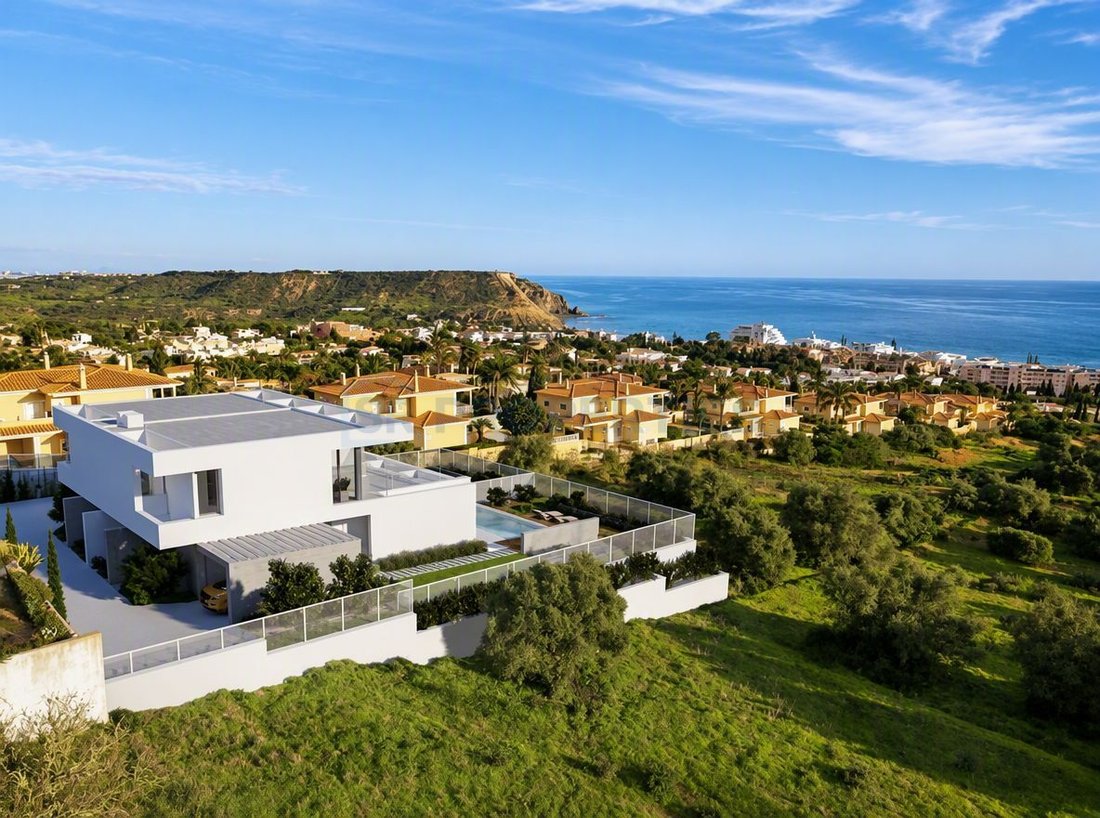 House in Praia da Luz, Algarve, Portugal 1 - 18437789