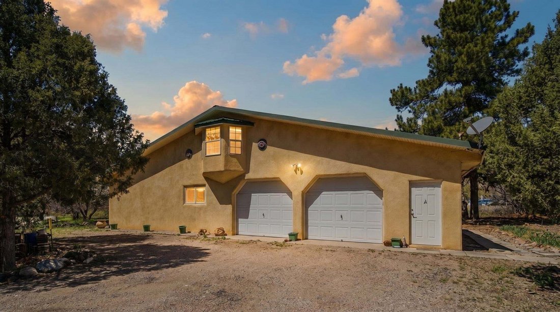 House in Questa, New Mexico, United States 1 - 18888360