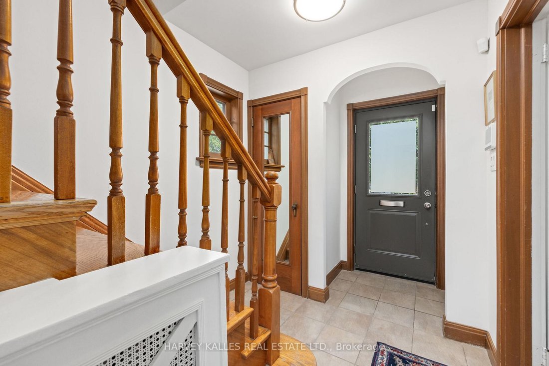 House in Toronto, Ontario, Canada 4 - 18892737