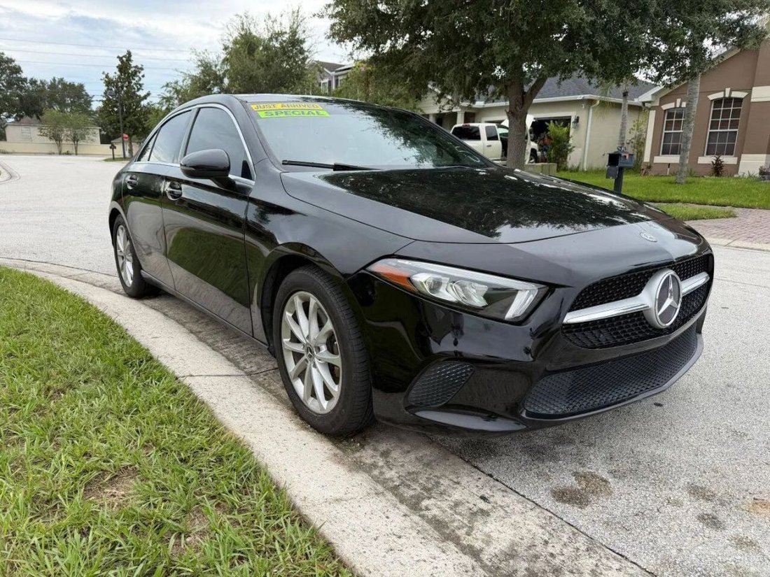 Sedan in HAINES CITY, FL, United States 4 - 18892331