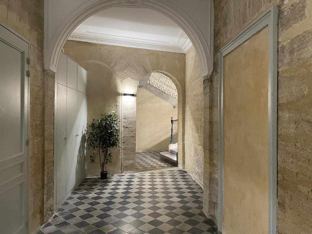 Apartment in Uzès, Occitania, France 5 - 18882661