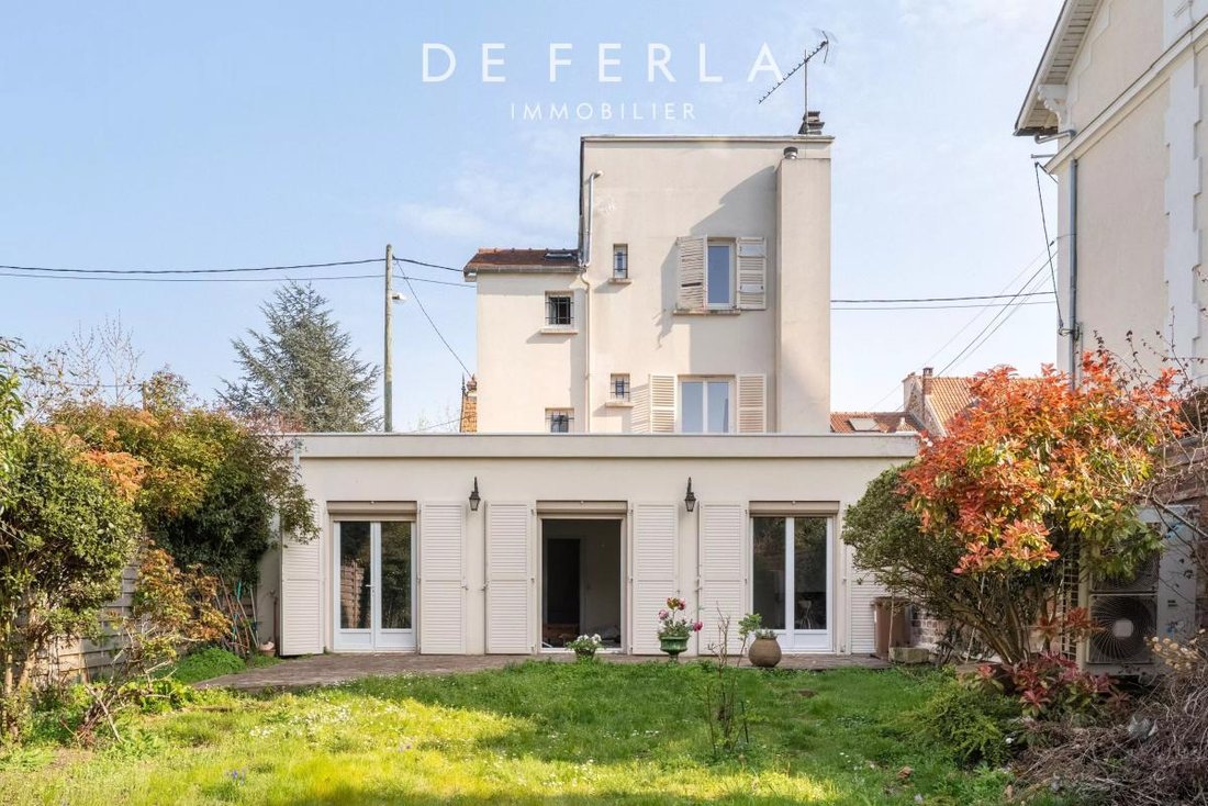 Haus in Chatou, Île-de-France, Frankreich 1 - 18882476