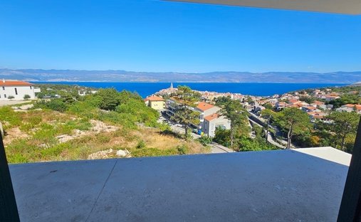 Apartment in Vrbnik, Primorje-Gorski Kotar County, Croatia 1