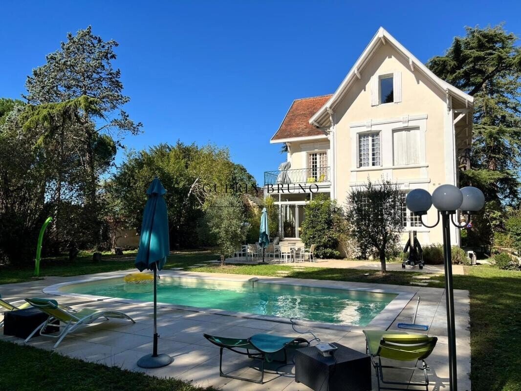 Villa en Vieux Bergerac, Bergerac, Francia 1 - 18887326