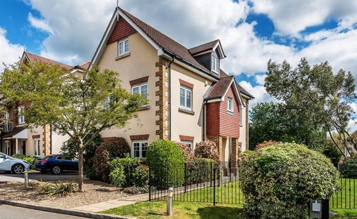 Maison à Oxshott, Elmbridge, Angleterre 1