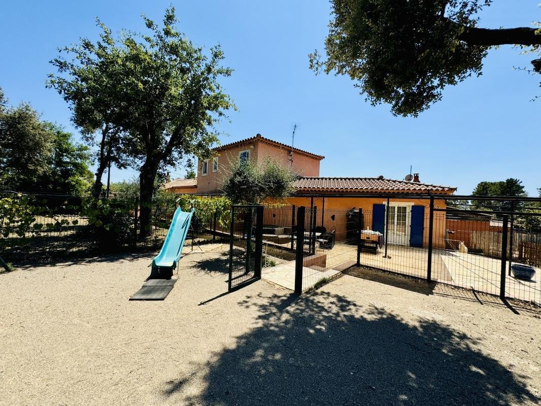 Casa a Régusse, Provenza-Alpi-Costa Azzurra, Francia 5 - 18880872