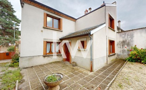 Maison à Bezannes, Grand Est, France 1